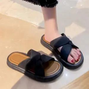 여성 여름 비치 휴양지 꼬임 고급 신발 슬리퍼 샌들_24923445