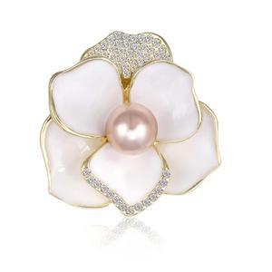 여성 브로치 흰색 화이트 펄 플라워 - 오스트리아 라인스톤 주얼리 생일 크리스마스 기념일을 위한 웨딩 부케