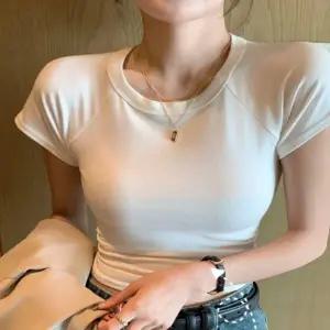 여자 라운드넥 절개 반소매티셔츠 여름 반팔티 슬림 여자여름티셔츠 티블라우스 라운드티셔츠 여성