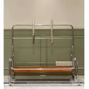 이동식TV 플레이터 거치대 스탠드 다이 브라켓 브래킷