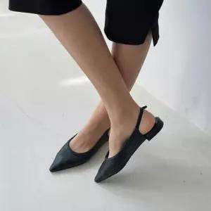 슬립온 펌프스 컴포트화 모카신 통굽단화 플랫신발
