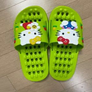 위글위글키티 헬로키티 & 위글위글 욕실 슬리퍼 - Green Garden