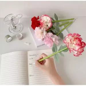 카네이션 볼펜 4개 세트 플라워 펜 필기도구 판촉 단체선물 답례품 행사 기념품 선물용 감사 이벤트용 어버