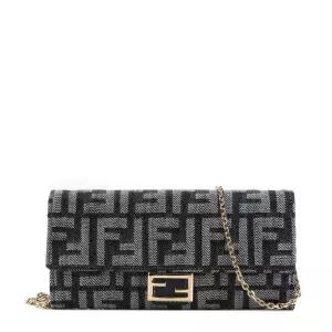 25FW (8M0365 AUT4 F1UJ5) 여성 바게트 체인 장지갑