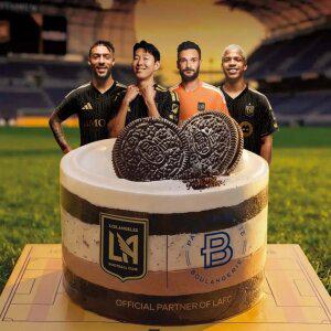 [파리바게뜨] LAFC 콜라보, LA올레 케이크