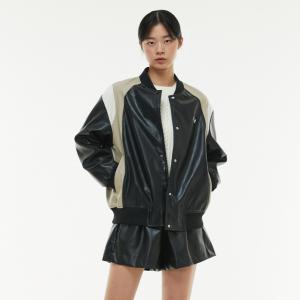 로고 자수 오버핏 바시티 레더점퍼 AP3LZ861