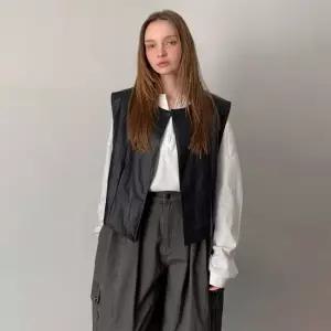 바스카라 아이다 페이크 레더 베스트 2colors)