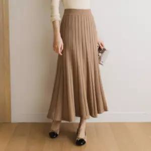 여자 겨울 출근룩 하객룩 플리츠 밴딩 니트 롱 스커트