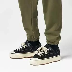 아키클래식 컨버스 스니커즈 볼드 베이직