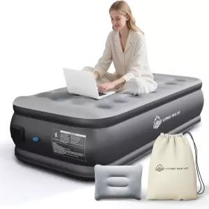 펌프가 내장된 트윈 에어 매트리스 가정용 캠핑용 휴대용 블로우 업 440파운드 용량의 업그레이드된 원터치