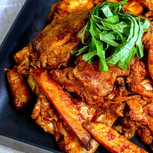 [와와푸드] 춘천 닭갈비 500gx3팩 국내산 냉장육 100% 닭다리살