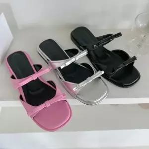 인기상품 데이트 소개팅 룩 여름 뮬 리본 스트랩 슬리퍼 여성 [WFJTJ3J_260405]