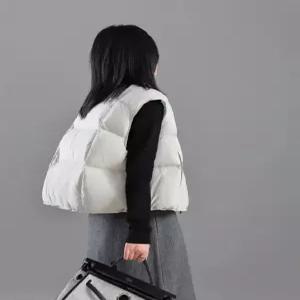 솜브레로스 여자 캐주얼 네오프렌 밑단 다운 민소매 라운드 베스트 조끼 스트링 DOS1