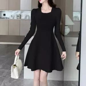 밑단트임원피스 플레어라인 양쪽절개 원피스 슬림핏 스퀘어넥 파티룩