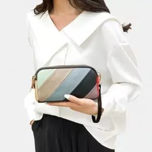 (컬러랜덤) 데일리 리얼 레더 클러치백 크로스백 손가방