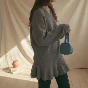 여성 가을겨울 포근한 브이넥 니트스커트 투피스 세트