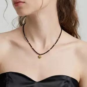 아트박스 루즈루나 마리안 블랙스피넬 비즈 원석 하트 초커 목걸이 E72