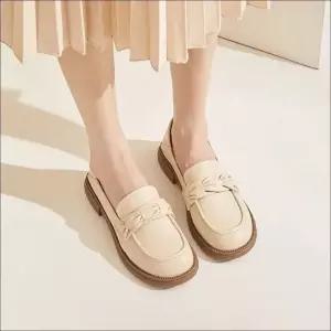 인기상품 블로퍼 여성 구두 데일리 클래식 로퍼 꼬임 디테일 신발 [WFK6L9I_260406]