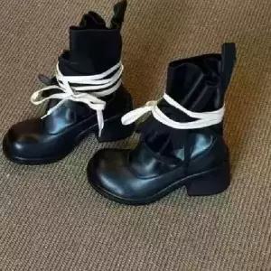 슬송렉샵 여자 블랙 빈티지 부츠 스트랩 양가죽 워커힐 키작녀 워커 꾹5