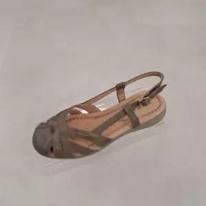 에스콰이아 HC03 부담없는 힐하이트 무드 디자인 여성샌들  YAEMSD653