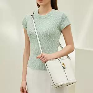 아마스 숄더 크로스백 화이트/최초가 370,000