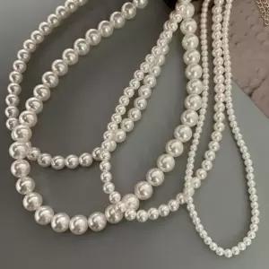 패션 진주 목걸이 여성용 우아한 주얼리 하객룩 데일리 액세서리 클래식한 디자인 선물용 포인트