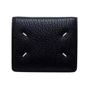 [명품] 마르지엘라 26SS 스티치 코인포켓 그레인 반지갑 S56UI0140 P4455 T8013