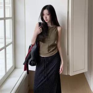 여자 신축성 좋은 보트넥 골지 슬림핏 폴리 레이온 스판 나시