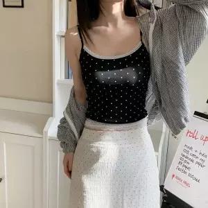 [하프클럽/]여자 슬림핏 기본 도트 레이스 캡내장 끈나시