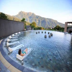 [알뜰관광] 타이페이 5일 (예류/지우펀/스펀/고궁/단수이/융캉제/서문정)