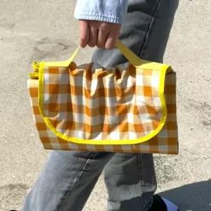 체크무늬 방수 매트 옐로우 중형 방수 돗자리 매트