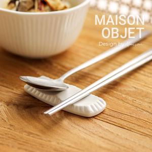 윤도자기 순백 화이트 도자기 수저받침 4P