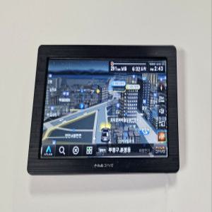 파인디지털 파인드라이브 Q10 아틀란맵 3D 16GB 7인치 내비게이션