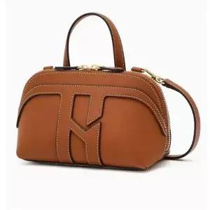 [NS홈쇼핑]헤지스핸드백 HIWA6E570W2 [H20] 브라운 H패치 소가죽 미니토트 크로스백..