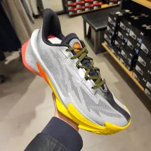 언더아머 커리 시리즈 7 농구화 운동화 3027983-099