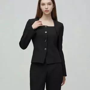 [롯데백화점]에고이스트 어깨 패드 레이어드형 자켓 ES1WJ262