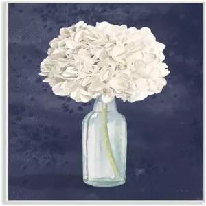 제임스 윈스 아트가 디자인한 병 블루 페인팅의 스투펠 인더스트리 화이트 플로럴 부케 10 x 15 벽 명판