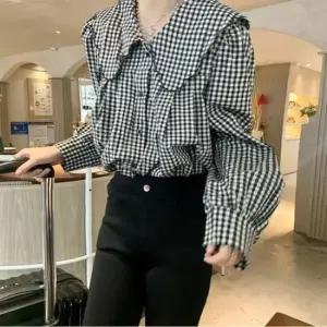 [SBD] 블라우스 얼굴 체크 빅카라 작아보이는 셔츠 벌룬소매