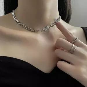 [알티피아]나비 초커 목걸이 초커목걸이 나비목걸이 큐빅 레이어드 데일리