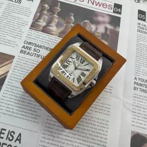 까르띠에 산토스100 라지 18K콤비 산토스100주년 기념모델 가죽 시계 울산 중고명품 리셀온