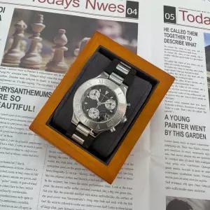 까르띠에 머스트21 크로노스카프 쿼츠 38mm 남여공용 브슬 시계 울산 중고명품 리셀온