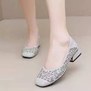 통기성 핫피스 슈즈 사계절 샌들 플랫 얇은 펀칭 단화 여성용 망사 여름 admr2