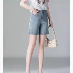 하계 여자청반바지 좋은 와이드팬츠 슬림핏 숏하이웨스트 에 연청색 프린트 청반바지 시크 청바지 원템2