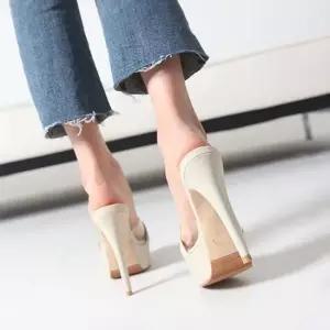 국내제작 투명 스트랩 가보시 뮬 슬리퍼힐 킬힐Y 미용실슬리퍼 여성슬리퍼 여성킬힐