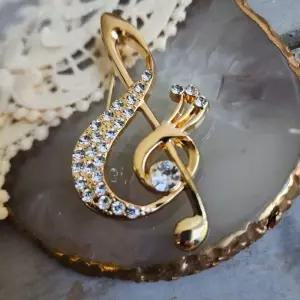 여성 높은음자리표 패션 브로치 스카프 고정핀 옷핀 장식핀 큐빅 브로치핀 정장 포인트 악세사리 엄마선물