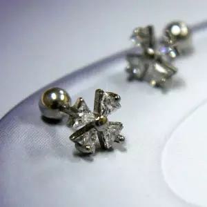 [하프클럽/]WS057 큐빅바람개비 피어싱