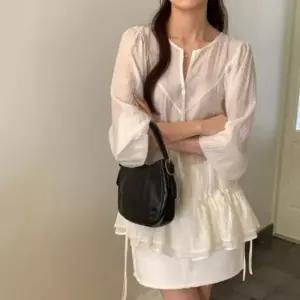 [하프클럽/]여성 롱슬리브 비침 시폰 티어드 벌룬 블라우스