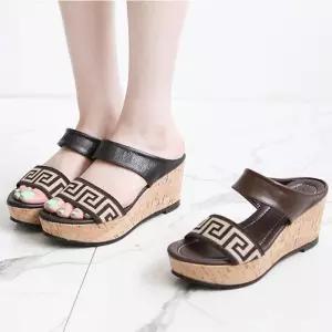 [트리샤] 천연소가죽 고급 패턴 웨지 슬리퍼 SG048