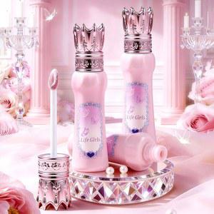 화인지 컨실러 밝은 톤의 소녀들의 부드러운 핑크빛 메이크업 누드 자연