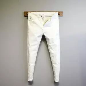 흰색 화이드 청바지 데님 진 바지 트렌디하고 신축성 좋은 스키니 화이트 팬츠 스타일 스타일리시한 크롭